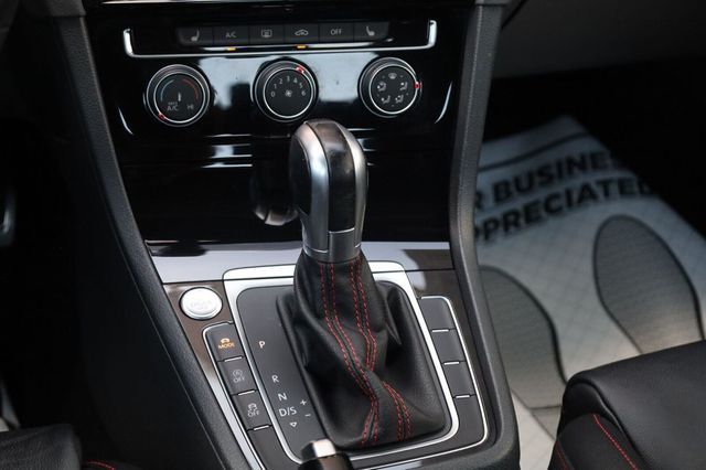 2018 Volkswagen Golf GTI S - 23057713 - 43