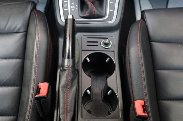 2018 Volkswagen Golf GTI S - 23057713 - 44
