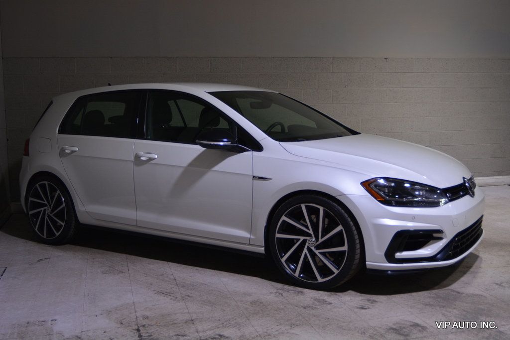 2018 Volkswagen Golf R 4-Door Manual w/DCC/Nav - 22884349 - 12