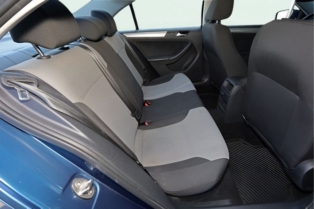 2018 Volkswagen Jetta 1.4T photo 15