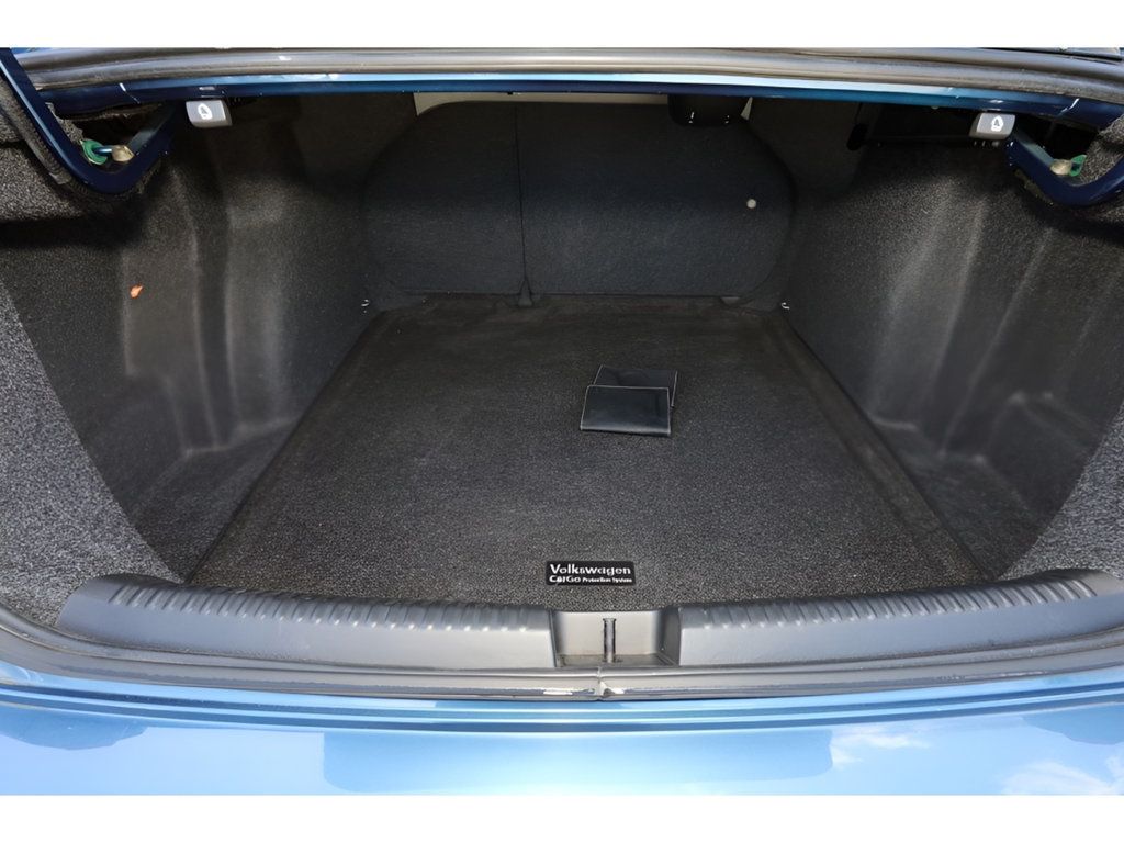2018 Volkswagen Jetta 1.4T photo 30