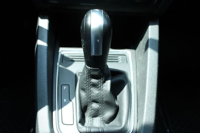 2018 Volkswagen Jetta 1.4T S Automatic - 23042183 - 19