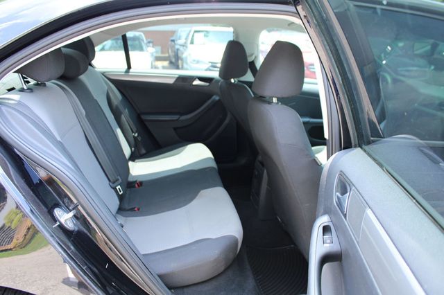 2018 Volkswagen Jetta 1.4T S Automatic - 23042183 - 28