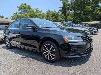 2018 Volkswagen Jetta - 3VWDB7AJ3JM261971