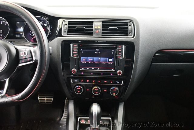 2018 Volkswagen Jetta 2.0T GLI DSG - 23034379 - 22