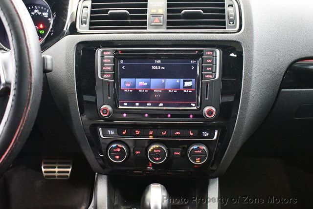 2018 Volkswagen Jetta 2.0T GLI DSG - 23034379 - 26