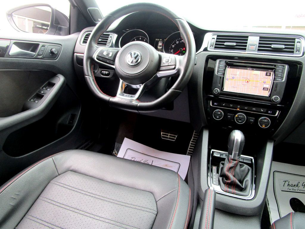 2018 Volkswagen Jetta 2.0T GLI DSG - 22968511 - 19