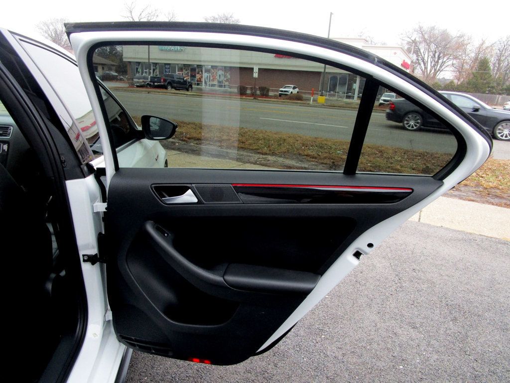 2018 Volkswagen Jetta 2.0T GLI DSG - 22968511 - 32