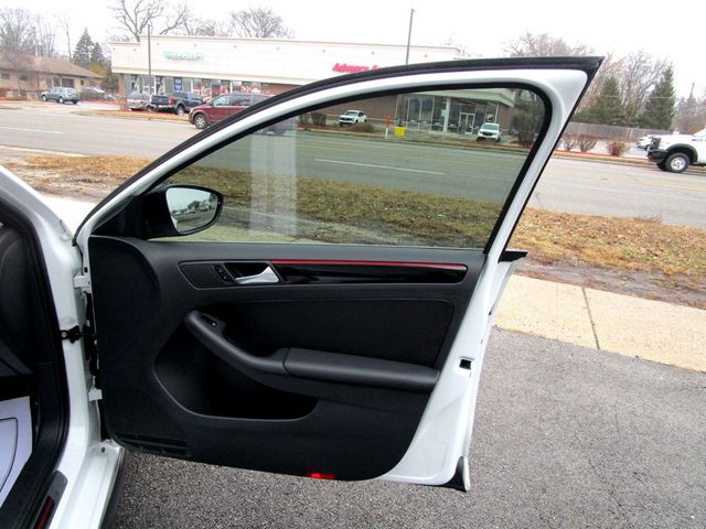 2018 Volkswagen Jetta 2.0T GLI DSG - 22968511 - 33