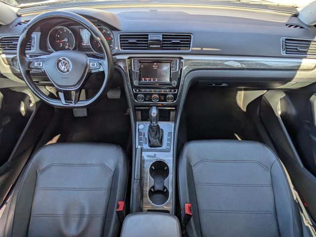 2018 Volkswagen Passat  - 22983495 - 13