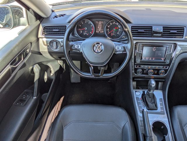2018 Volkswagen Passat  - 22983495 - 14