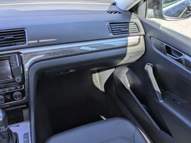 2018 Volkswagen Passat  - 22983495 - 15