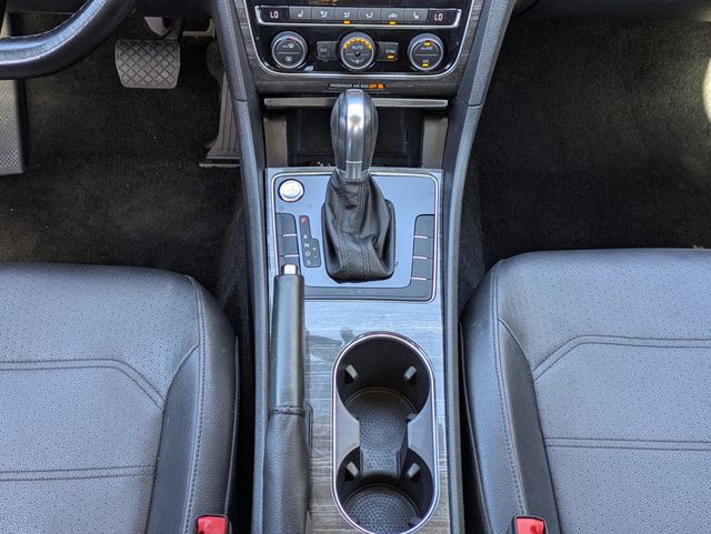 2018 Volkswagen Passat  - 22983495 - 17