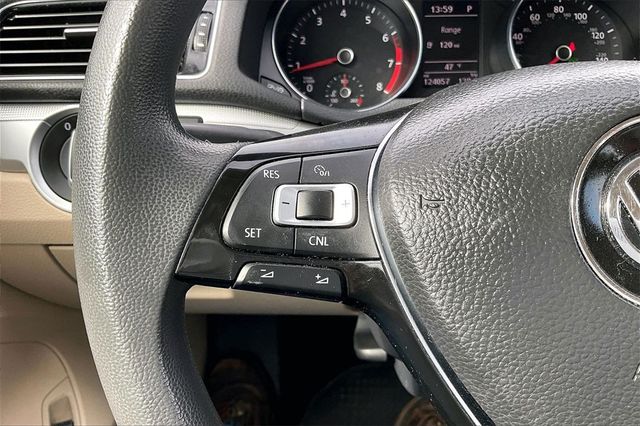 2018 Volkswagen Passat 2.0T S Automatic - 22984529 - 21