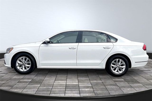 2018 Volkswagen Passat 2.0T S Automatic - 22984529 - 3