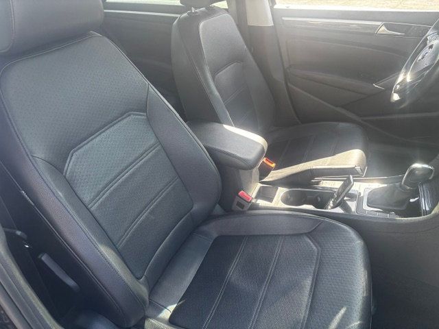 2018 Volkswagen Passat 2.0T SE Automatic - 23043137 - 5