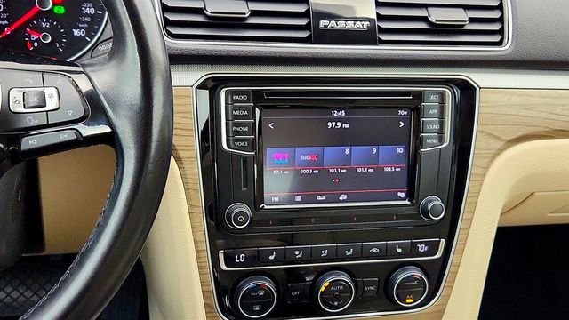 2018 Volkswagen Passat 2.0T SE Automatic - 23022501 - 18