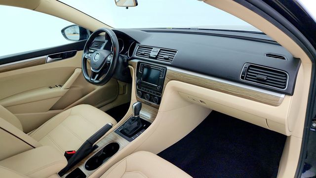 2018 Volkswagen Passat 2.0T SE Automatic - 23022501 - 24