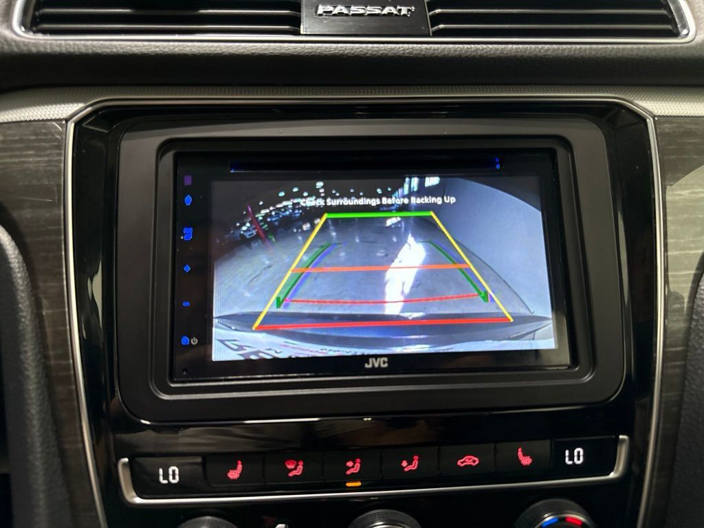 2018 Volkswagen Passat 2.0T SE w/Technology Automatic - 23079356 - 17