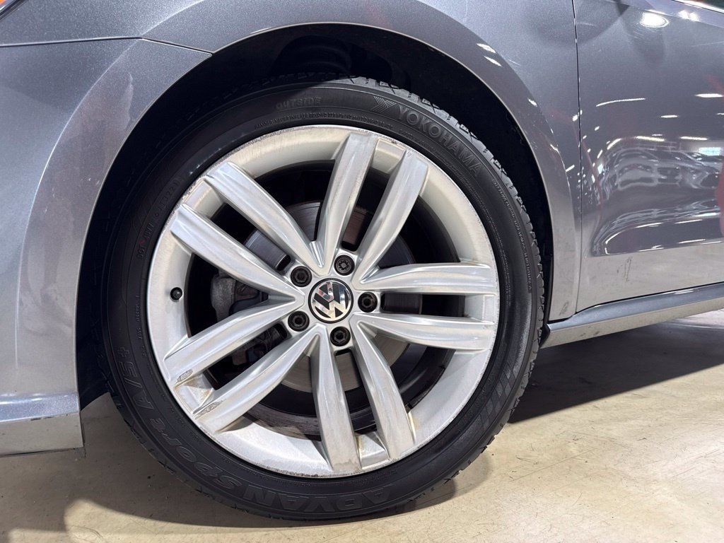 2018 Volkswagen Passat 2.0T SE w/Technology Automatic - 23079356 - 1