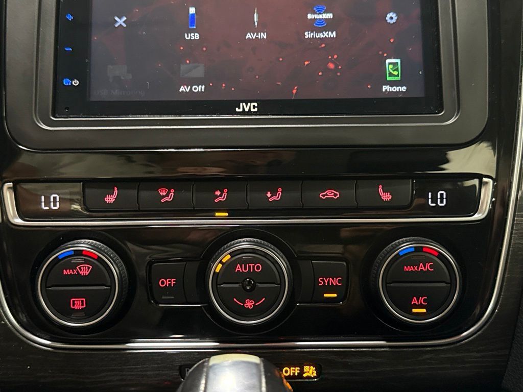2018 Volkswagen Passat 2.0T SE w/Technology Automatic - 23079356 - 19