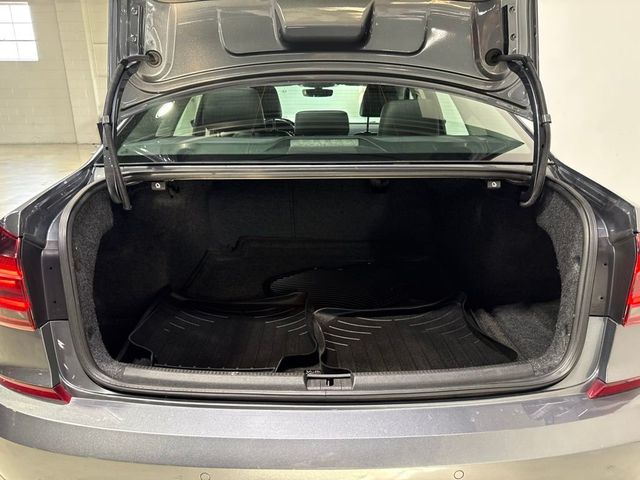 2018 Volkswagen Passat 2.0T SE w/Technology Automatic - 23079356 - 25