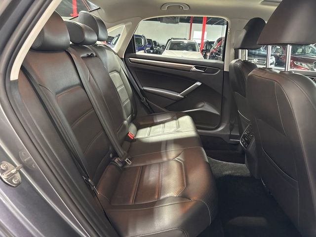 2018 Volkswagen Passat 2.0T SE w/Technology Automatic - 23079356 - 26