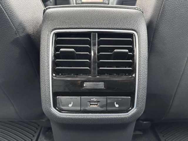 2018 Volkswagen Passat 2.0T SE w/Technology Automatic - 22938444 - 30