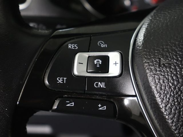 2018 Volkswagen Passat 2.0T SE w/Technology Automatic - 22967698 - 41