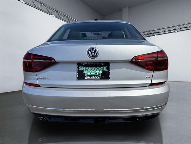 2018 Volkswagen Passat R-Line Automatic - 23004256 - 5