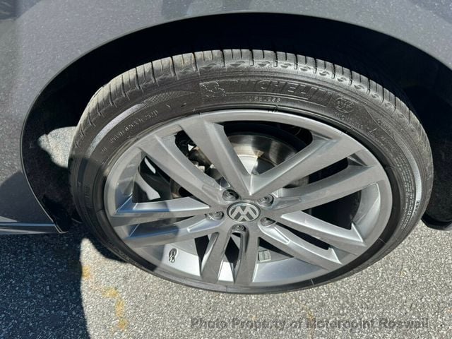 2018 Volkswagen Passat R-Line Automatic - 22619120 - 5