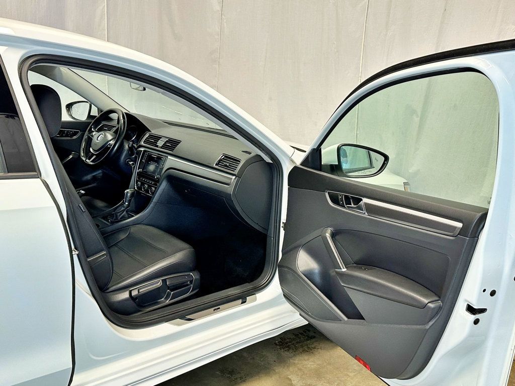 2018 Volkswagen Passat R-Line Automatic - 23033919 - 15
