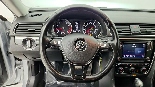 2018 Volkswagen Passat R-Line Automatic - 22949232 - 12