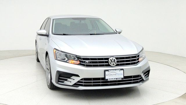 2018 Volkswagen Passat R-Line Automatic - 22949232 - 1