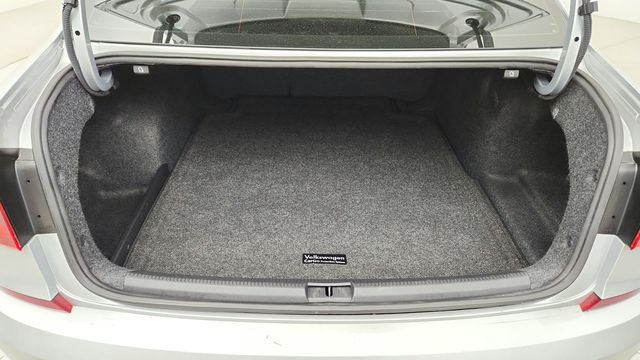 2018 Volkswagen Passat R-Line Automatic - 22949232 - 20