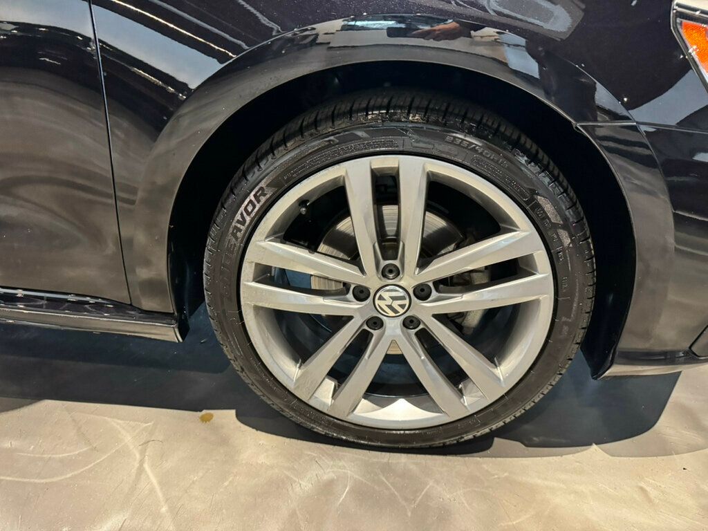 2018 Volkswagen Passat R-Line/LightingPkg/HeatedSeats/DualZoneClimate/AdapCruise - 22947948 - 27