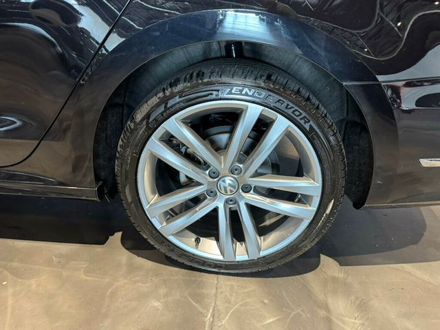 2018 Volkswagen Passat R-Line/LightingPkg/HeatedSeats/DualZoneClimate/AdapCruise - 22947948 - 29