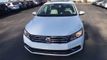 2018 Volkswagen Passat SE - 22740653 - 2