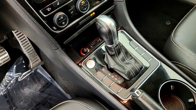 2018 Volkswagen Passat V6 GT DSG - 23072346 - 15
