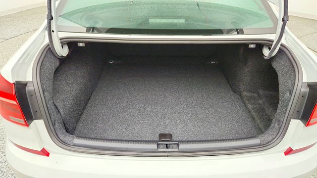 2018 Volkswagen Passat V6 GT DSG - 23072346 - 20