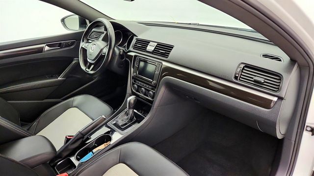 2018 Volkswagen Passat V6 GT DSG - 23072346 - 23
