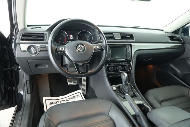 2018 Volkswagen Passat V6 SEL Premium DSG - 22928809 - 9