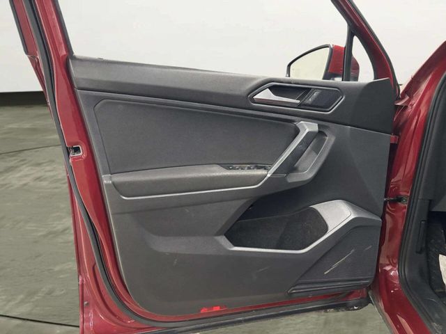 2018 Volkswagen Tiguan 2.0T S 4MOTION - 22979985 - 9