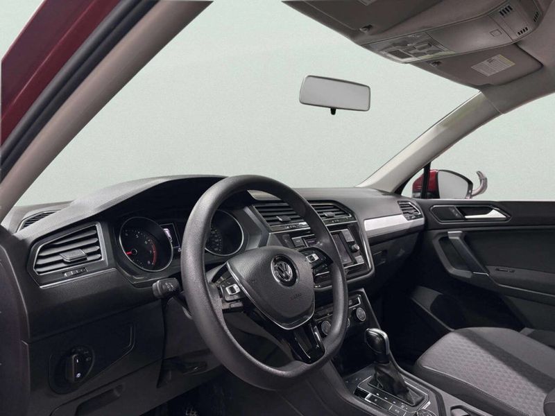 2018 Volkswagen Tiguan 2.0T S 4MOTION - 22979985 - 10