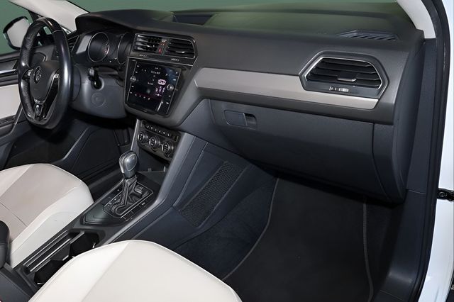 2018 VOLKSWAGEN TIGUAN 2.0T SE - 23074826 - 22