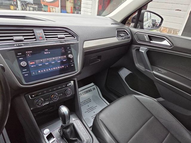 2018 Volkswagen Tiguan 2.0T SE 4MOTION - 23025653 - 16