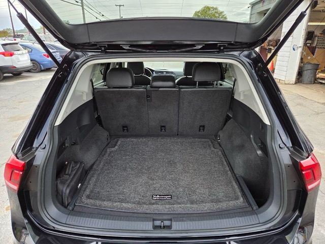 2018 Volkswagen Tiguan 2.0T SE 4MOTION - 23025653 - 22