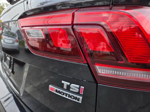 2018 Volkswagen Tiguan 2.0T SE 4MOTION - 23025653 - 30