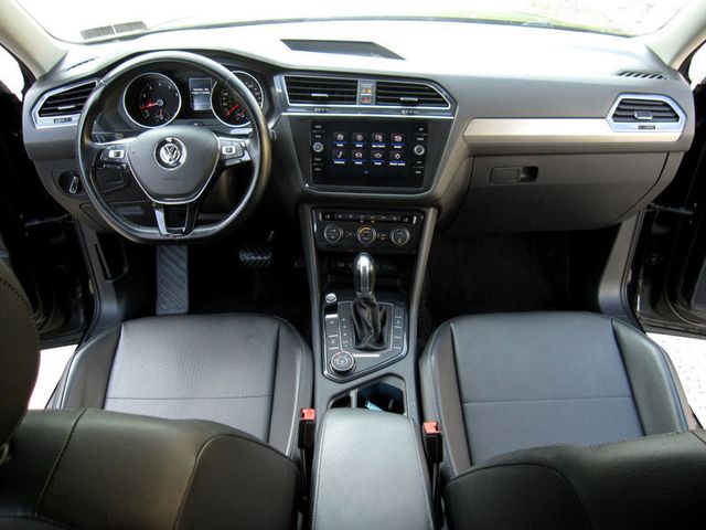 2018 Volkswagen Tiguan 2.0T SE 4MOTION - 23057604 - 19