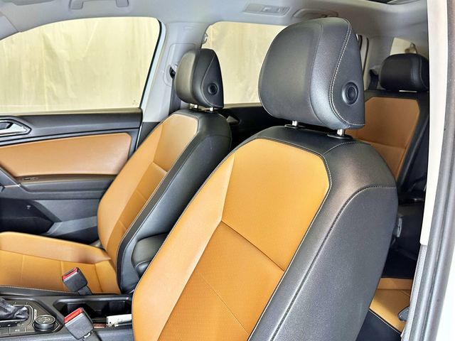 2018 Volkswagen Tiguan 2.0T SE 4MOTION - 23033895 - 21